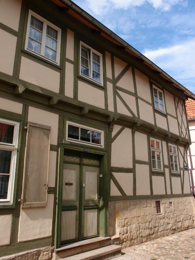 Ackerbuergerhof Ballstrasse 18 Quedlinburg Exterior photo